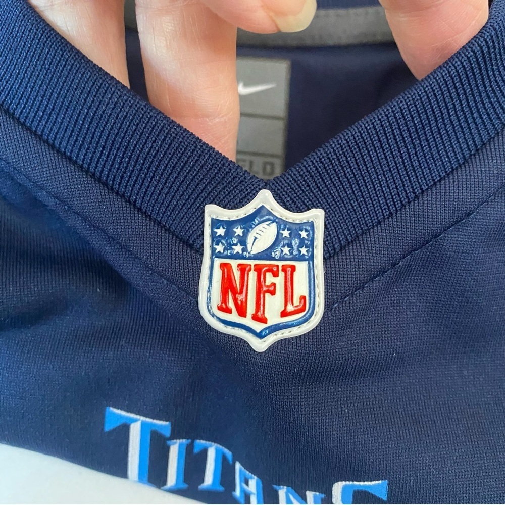 Nike Youth Tennessee Titans Derrick Henry #22 NFL Football Jersey Large (Flaw) - Picture 5 of 8